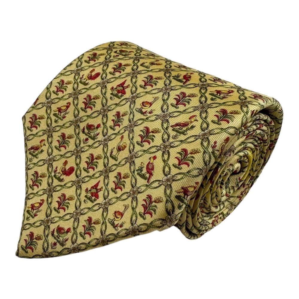 Salvatore Ferragamo Mens Yellow Duck Rooster Silk Tie 3.5 Inch Width Italy